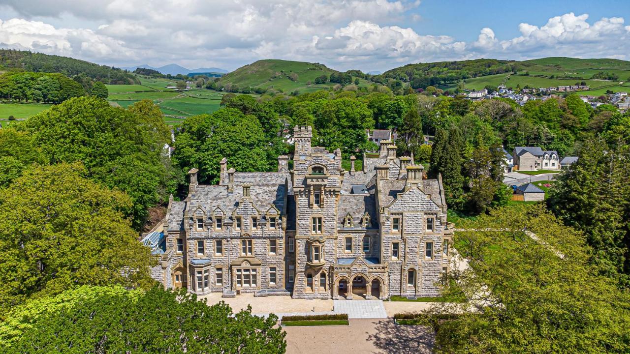 The Mabel Suite Stone Cross Mansion Ълвърстън Екстериор снимка